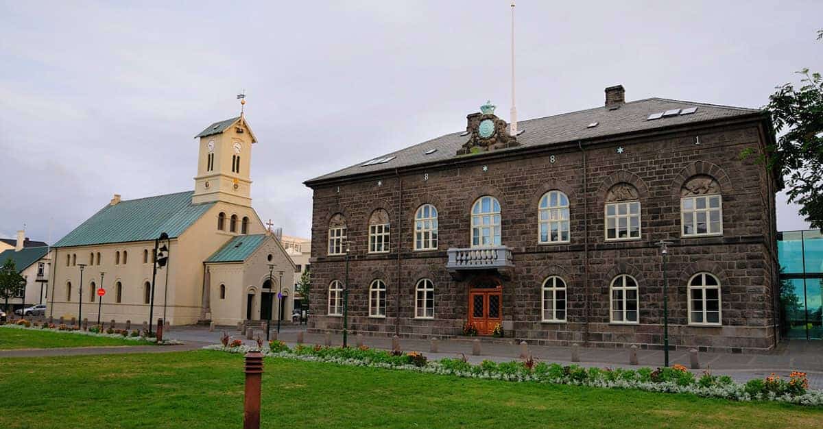 domkirkja_althingi-1200