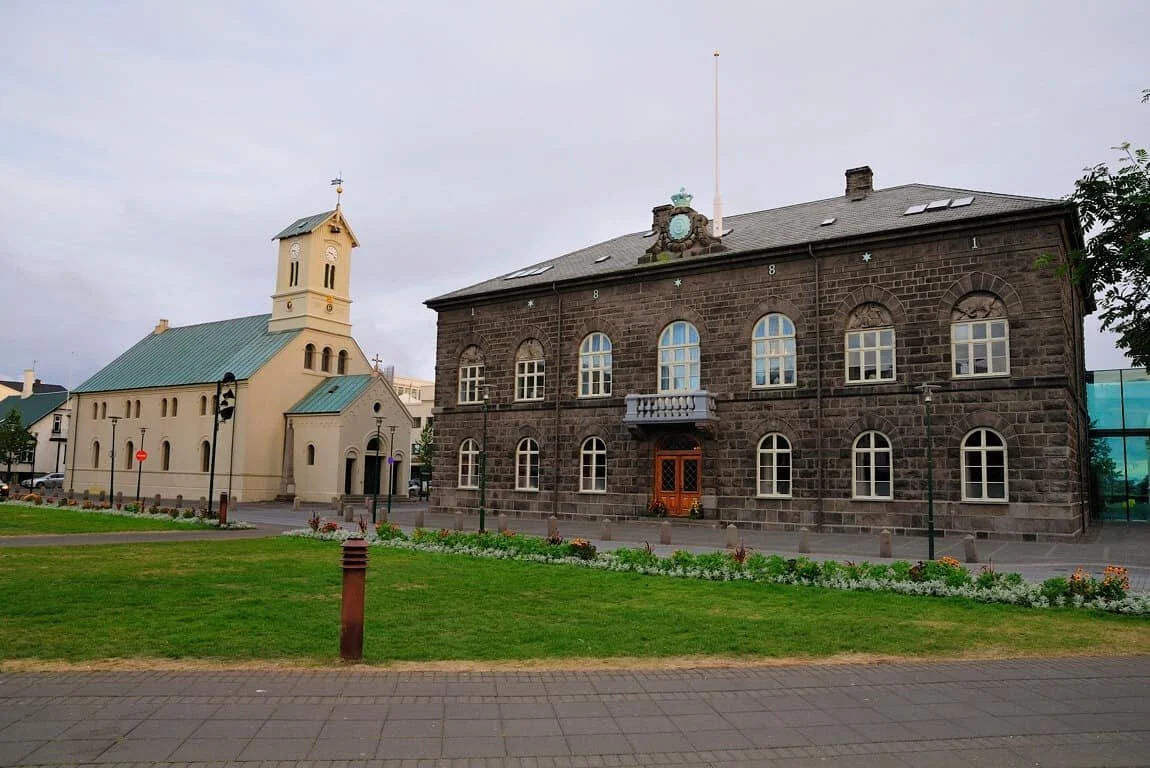 Dómkirkja og Alþingi